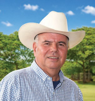 LUIS R. SALINAS FALCÓNAMCC - RED BRAHMAN BREED PRESIDENT
